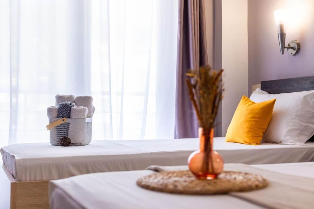 Potam'sea Bliss 5 - Front, Sun Beds & Parking Apartamento Himare