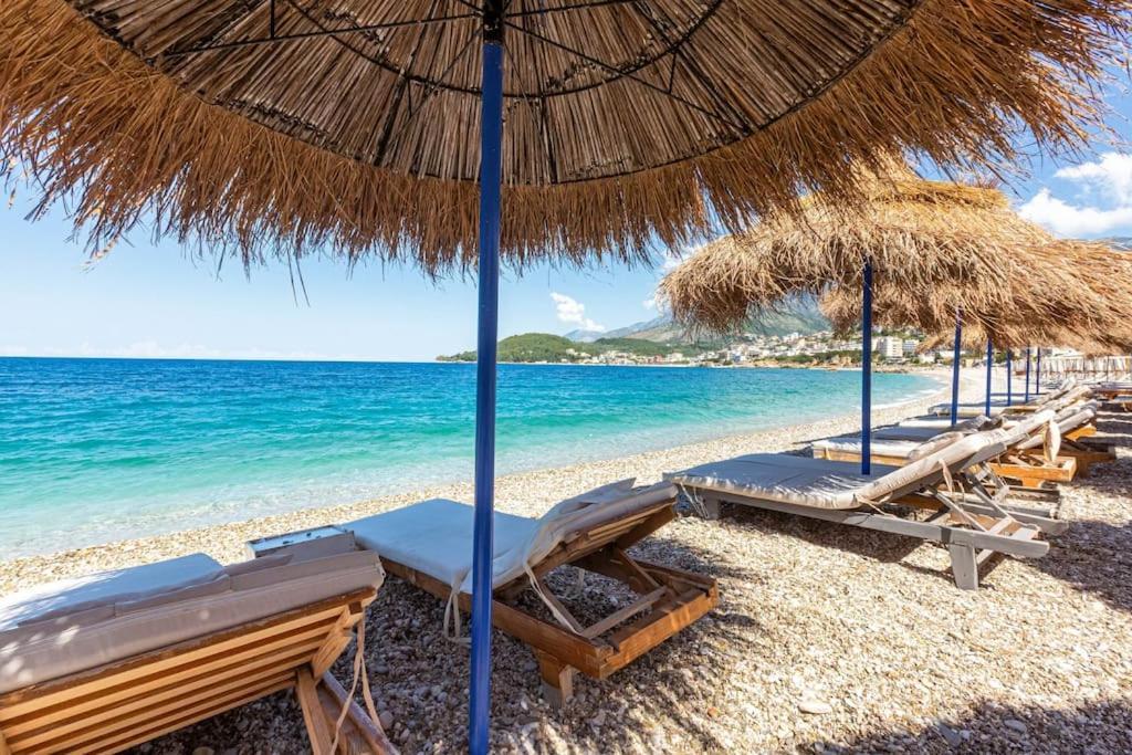 Potam'sea Bliss 5 - Front, Sun Beds & Parking Apartamento *