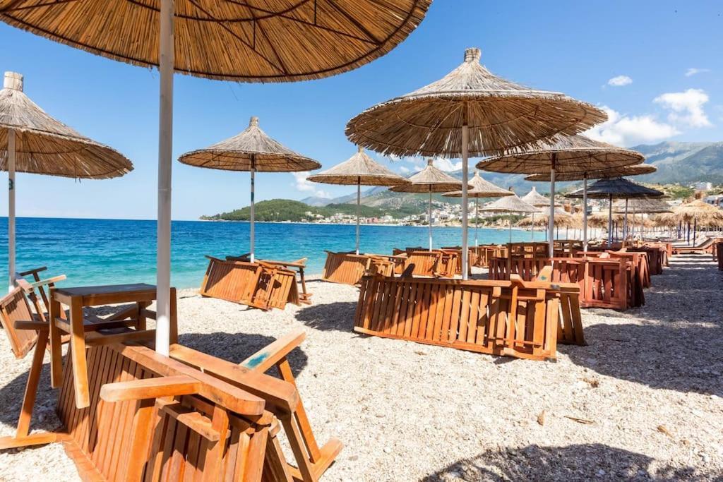 Potam'sea Bliss 5 - Front, Sun Beds & Parking Apartamento